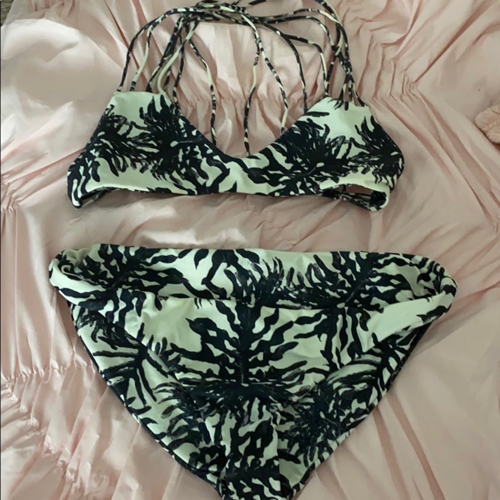mikoh set
